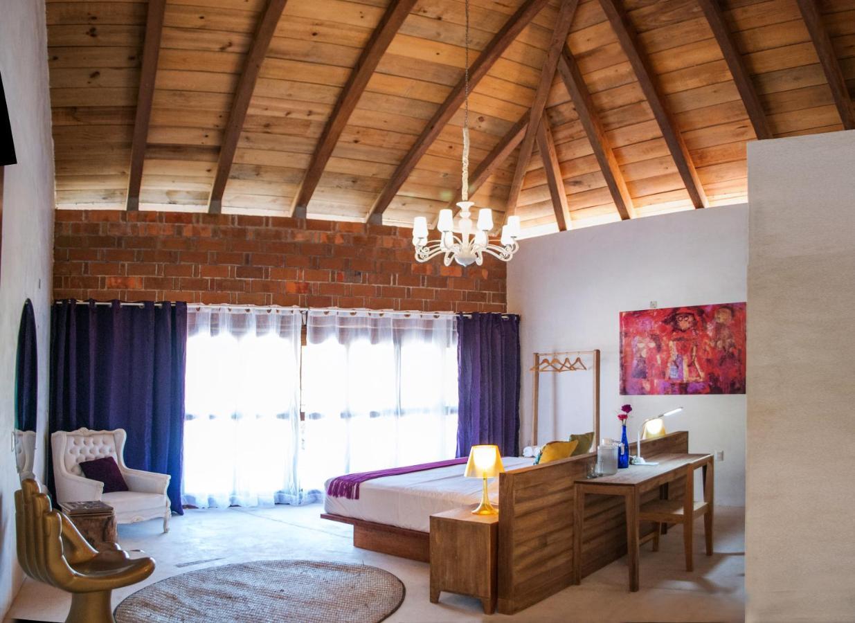 Hotel Pochote マスンテ エクステリア 写真